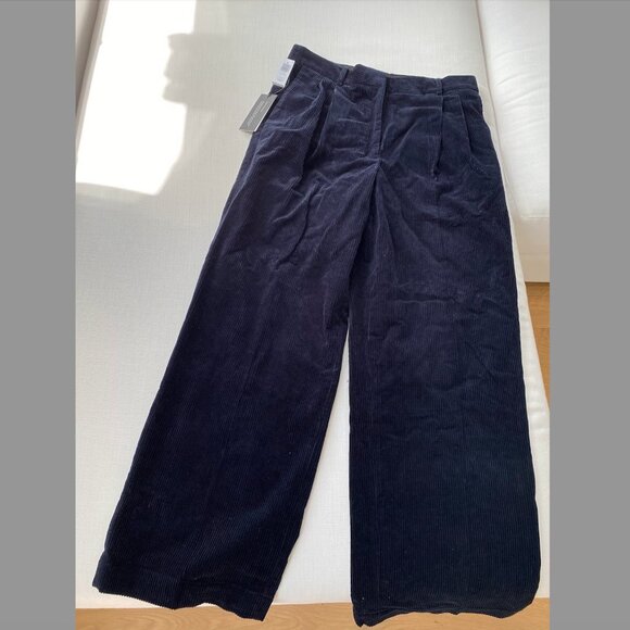 Aritzia Babaton Urban Corduroy Suit (Blazer+Pant) | Navy | Size L | Size 12 - Picture 5 of 7
